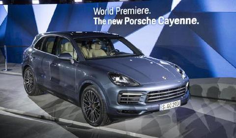 RS版本也保留商务气质，颜值最在线的奥迪SUV，卡宴市场或洗牌