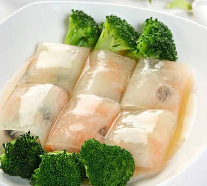 广东肠粉的配方和做法，简单易学，做好的肠粉晶莹剔透、香滑可口