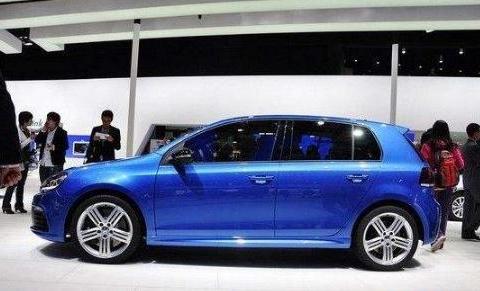 二手车水有多深？车子撞成了这样，花3万元修好跟新车没啥差别