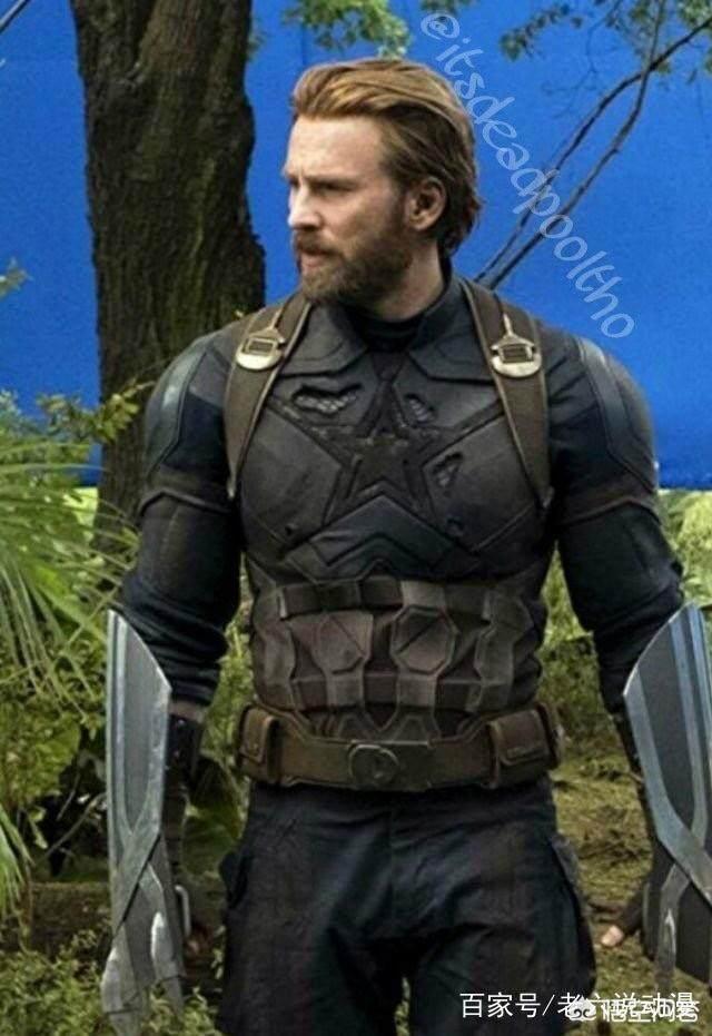 《复联3》中美国队长的新盾牌和原来的圆盾牌