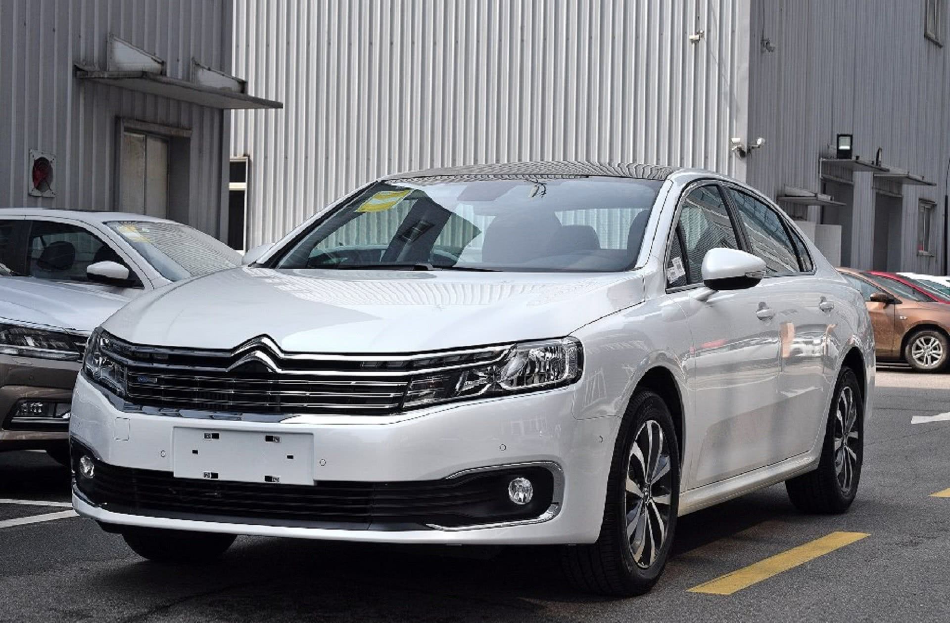 最新最全的“20-30万法系车“资讯都在这里，不容错过