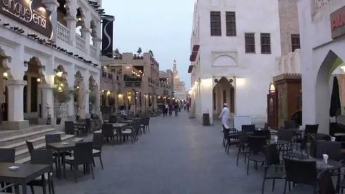 世界上贫富差距最小的国家,最穷的人每月都能