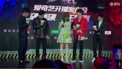 周杰伦演唱会今天演唱会开唱！网友：香港最强！baby产后体重