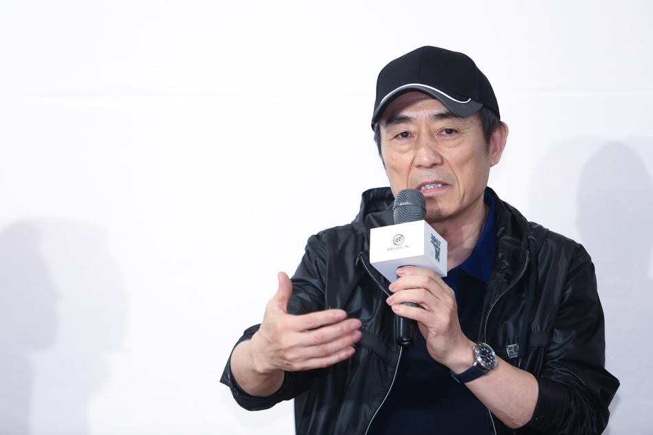 张艺谋被问谁是中国最好演员,他仅回答了两个人,网友:眼光真毒