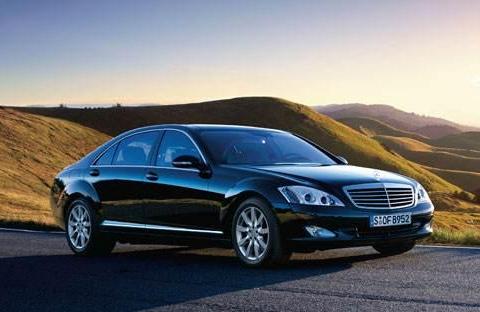 最便宜的D级车，外形比宝马7系唬人，终端降25万