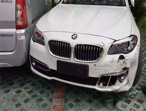 车子被刮蹭，却找不到肇事者怎么办？