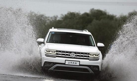 这辆国产车找不到短板，起步价还不到10万，识货的人抢着要！