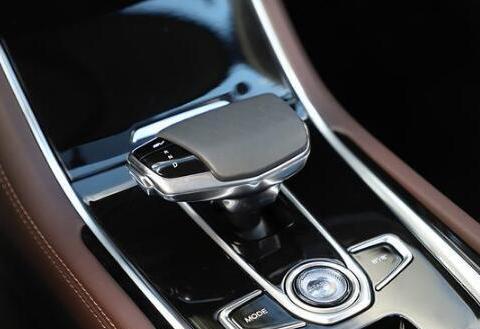 最新最全的“10-15万日系小型轿车“资讯都在这里，不容错过