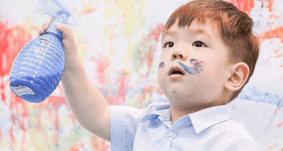 杨幂女儿小糯米太忙, 8个月就上兴趣班的明星