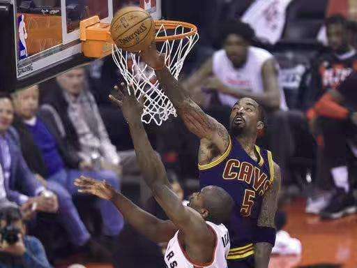 JR致命失误詹姆斯不离不弃 G2骑士三喜临门有