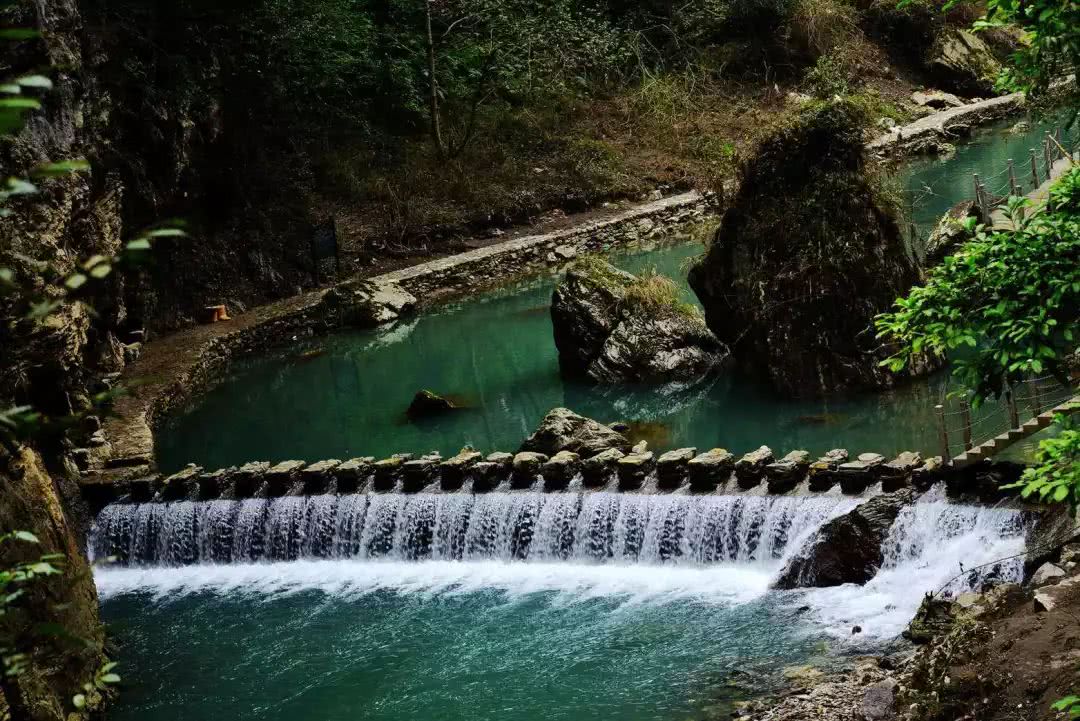 湖北景点免费开放2021,张家界景区免门票政策 湖北这个地方18个景区要免费开放了,错过后悔一年!