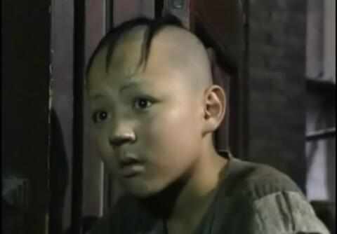 还记得《流浪记》里那个三毛？如今长这么帅了