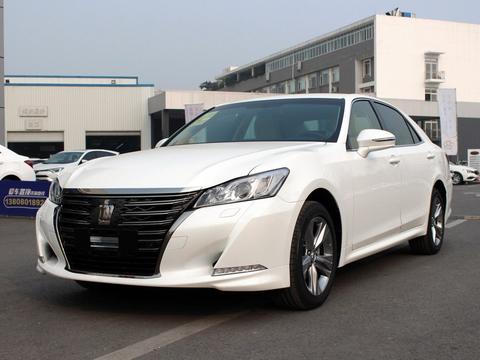 2018款丰田皇冠，多少是为了等他来，而迟迟未购车的呢？