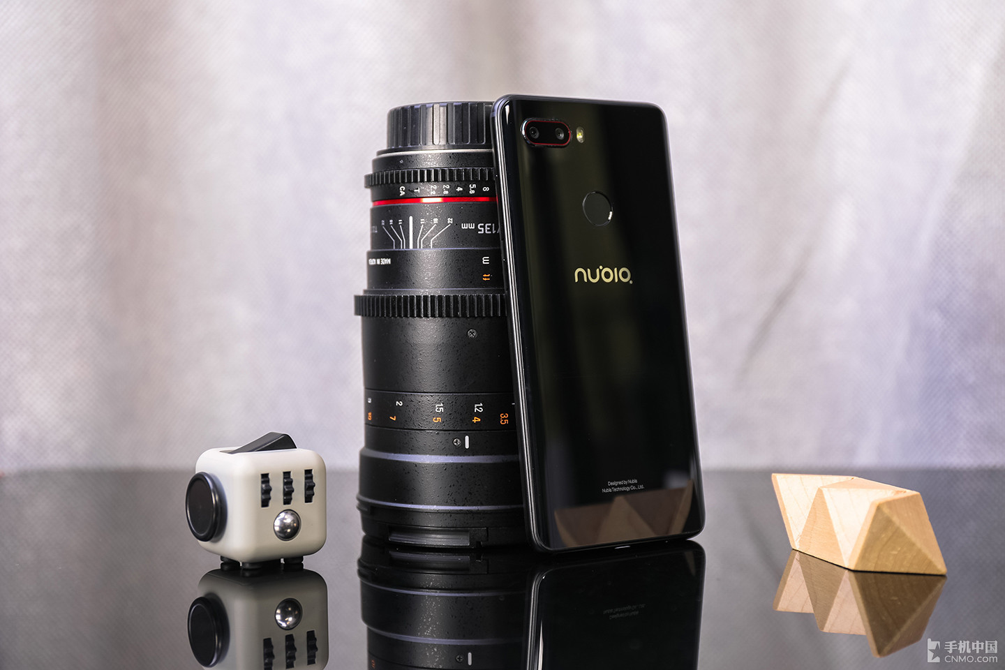 星幕纹 新多彩 努比亚Z18mini图赏