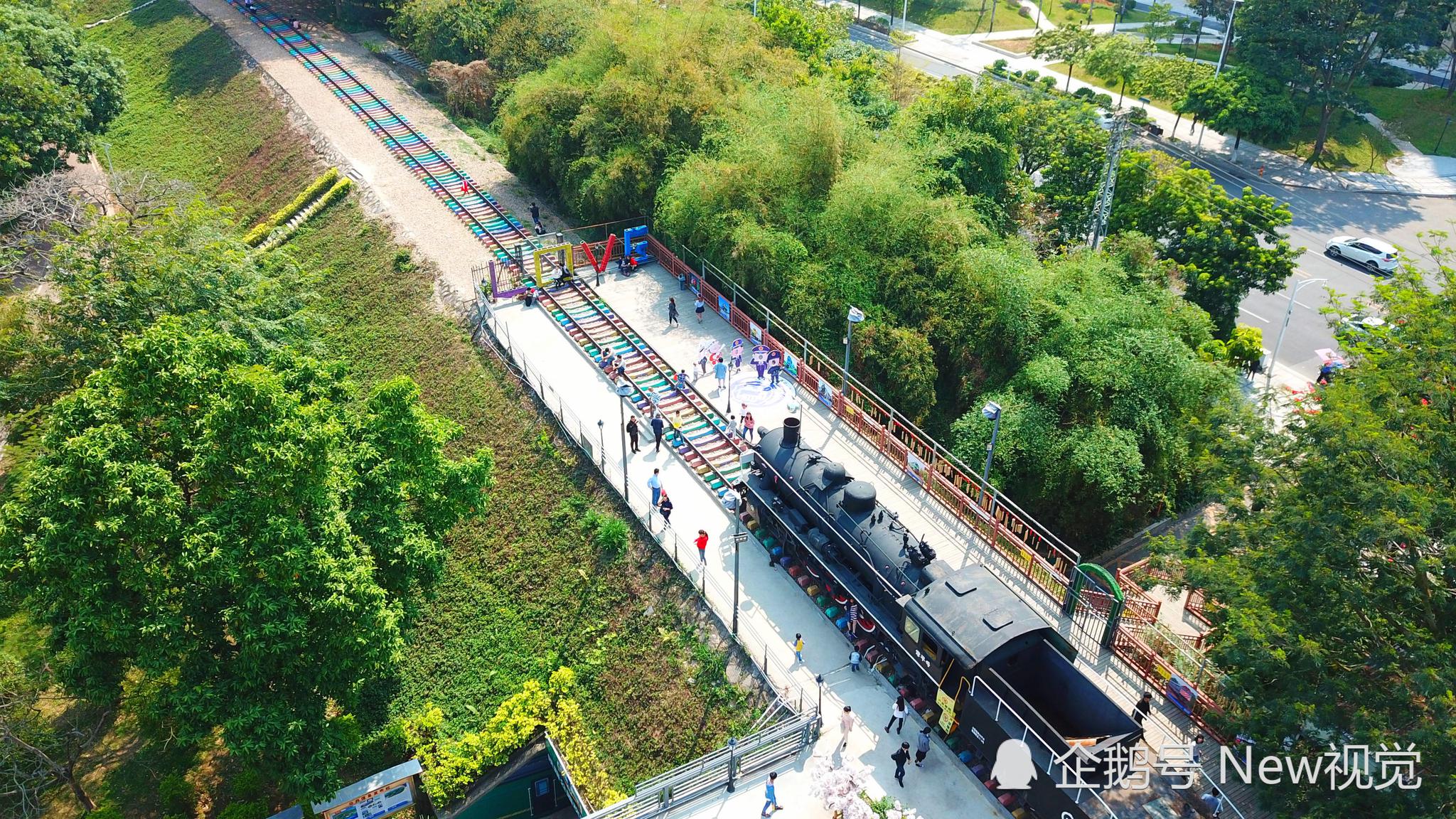 航拍美景:东莞常平铁路公园