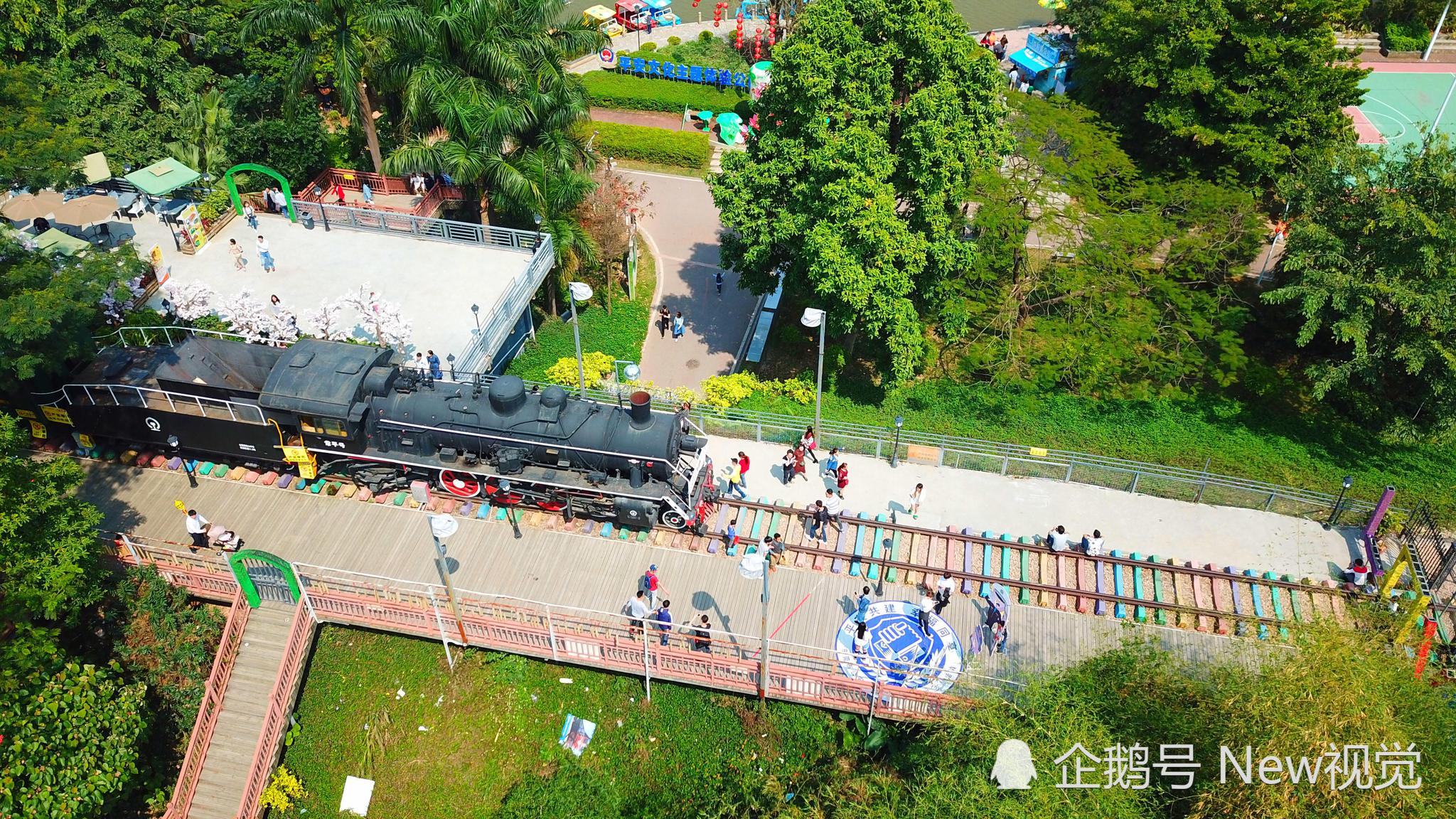 航拍美景:东莞常平铁路公园