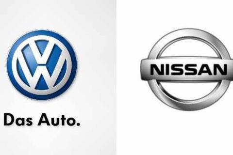 当迈腾遇上天籁，B级车终极对决，20万落地颜值舒适动力怎么选？