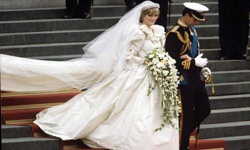 回顾英国经典婚礼：1981年戴安娜王妃与查尔斯王子的世纪婚礼