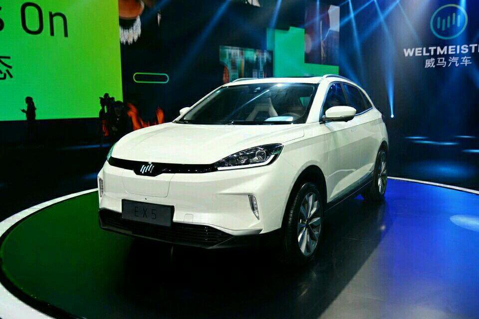 国产又一炫酷电动SUV！车名比宝马霸气，没上市订单就破万