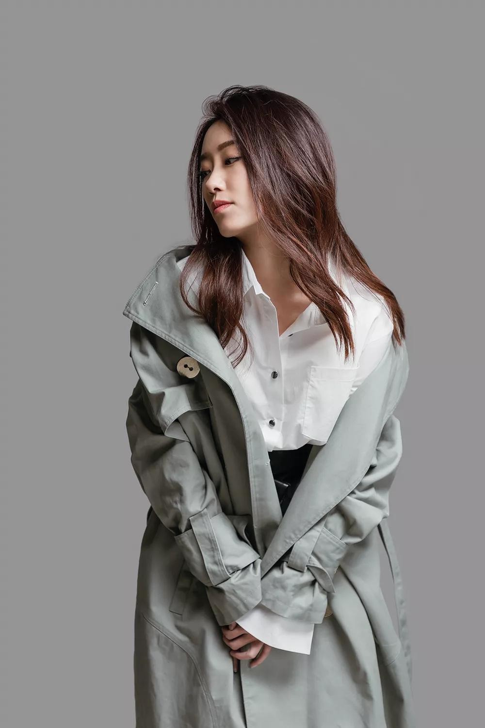 张小斐,黑色高跟鞋真有魅力