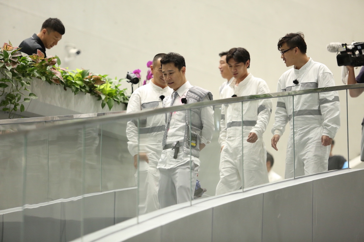 极挑团PK人工智能 小沈阳入坑挑战高科技