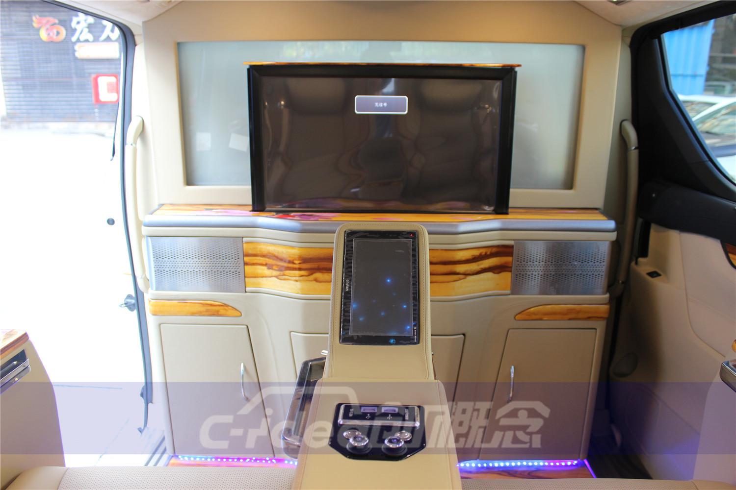 蒙娜丽莎版奢华来袭，丰田埃尔法内饰改装鉴赏