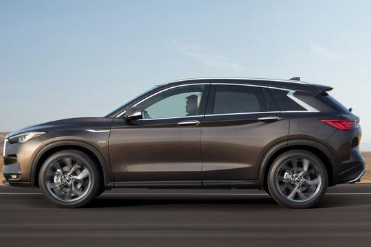 英菲尼迪终于发力，全新QX50升级，34万起叫板奥迪Q5！