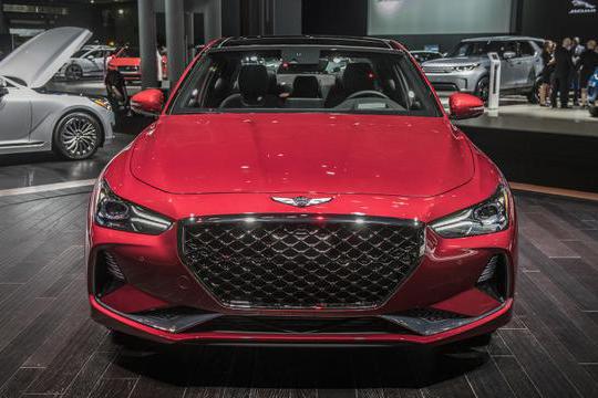 比宝马3系漂亮，8AT+4.7秒破百，30万纯进口能否俘获芳心？