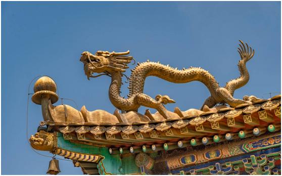 英国人到中国旅游,刚下飞机就愣住了,这城市不