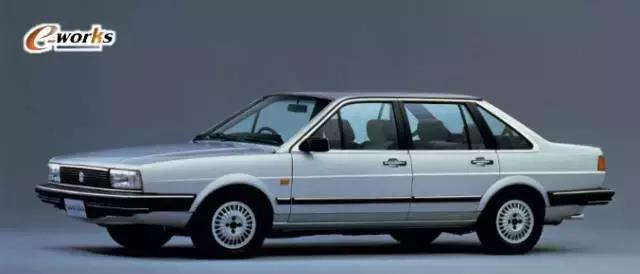 30年前买一辆桑塔纳，现在值多少钱？