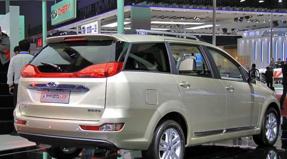 2.0L CVT, 简洁而不失高端大气, 奇瑞重金打造的MPV