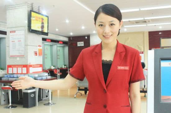 银行大堂经理的工资有多少?揭秘真实数据,被戏