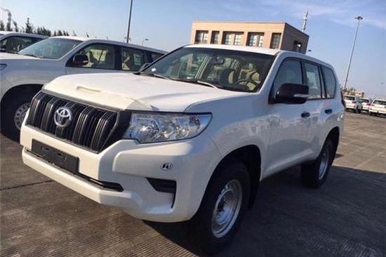 18款款丰田霸道2700硬派SUV车型