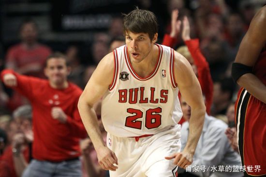 NBA最奇葩的5大技术犯规！邓肯大笑只能排第2，第1真的绝了！