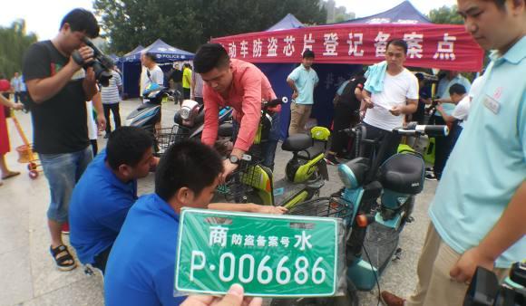 2018年农村电动车不上牌进城要罚款,不知道的