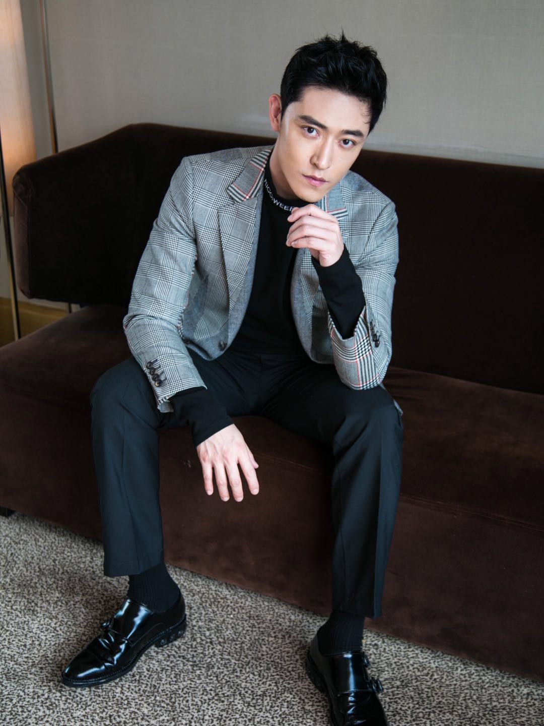 赵毅新亮相“金海鸥”影视周 获最in人气大奖