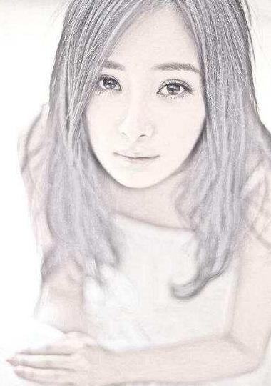 5位当红女星素描,杨颖古怪、热巴性感、郑爽美