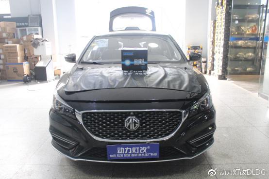 名爵6卤素大灯改氙气，近光切线明显，照亮道路不伤眼！