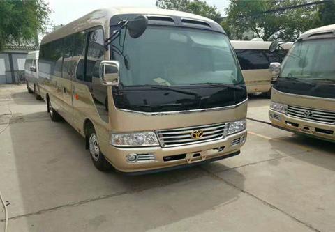 山东丰田考斯特旗舰店  新款柯斯达直营店报价单