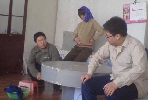 22岁孕妇全身莫名发痒,医生检查完强迫剖腹,孩