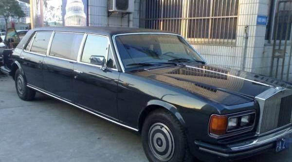 00万买辆报废的劳斯莱斯, 买回来拆零件都能买好几辆奔驰