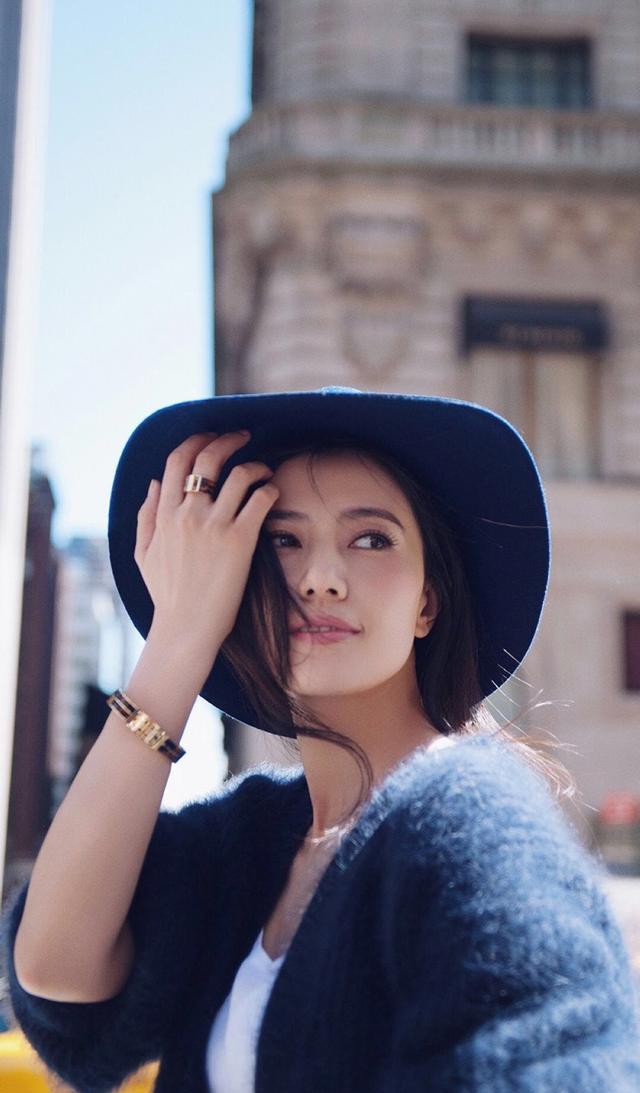 手机桌面壁纸--高圆圆(粉丝定制)