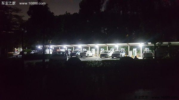 买了新能源车,在充电时是否也有这些烦心事?