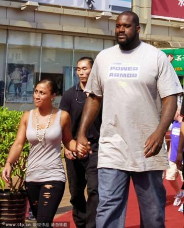 大鲨鱼奥尼尔身高216cm,为什么偏偏喜欢找160cm的女人