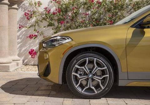 全新宝马X2国内正式首发，3种风格让你更运动更年轻！！