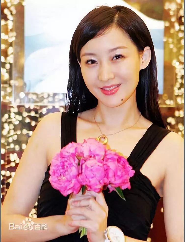 买红妹18岁女儿近照曝光!像极了亲爹孙楠，如今与佟丽娅搭戏