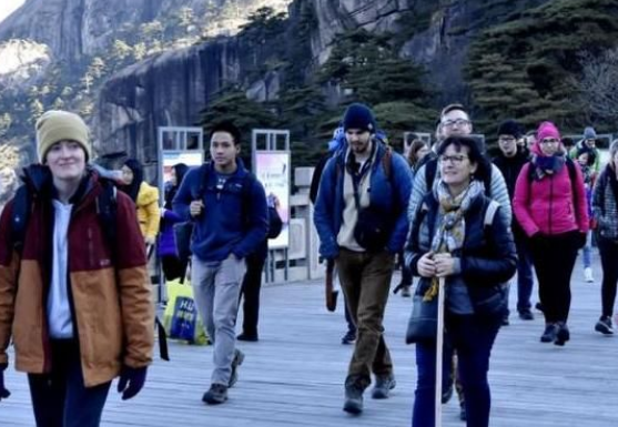 来中国旅游的外国人,为什么越来越少?美国人给