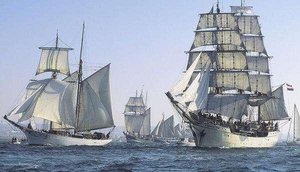 假如16世纪西班牙无敌舰队击败明朝,中国会变