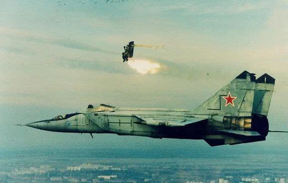 飞行员的生命保证,弹射座椅到底多厉害?美国表