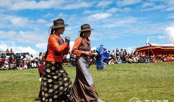 理塘县曾是世界上海拔最高的县城, 如今已被取